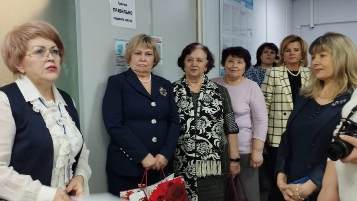 Пилотный проект в Искитиме: на базе Социального фонда открылся Центр общения